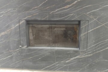 A fireplace- Noir Desir quartz sinter